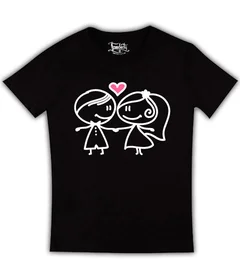 Прикольные футболки: девочка и мальчик с сердцем на черной